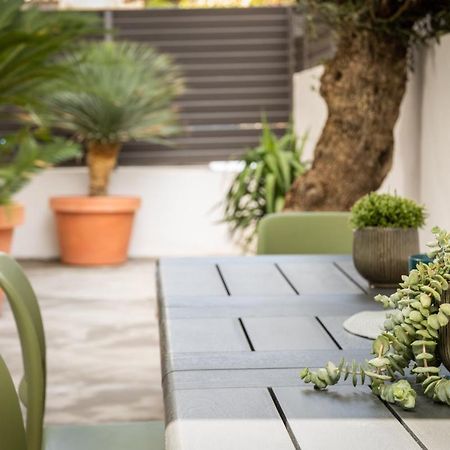 Stylish City Apartment Split Exterior foto